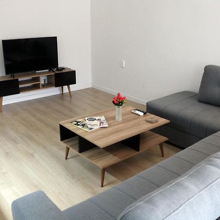 Spacious Modern Apartment Kisela Voda Scopia Exterior foto